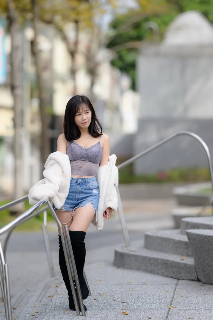 [Mzsock] NO.215 YoYo denim shorts and boots street photography#[105P]-59